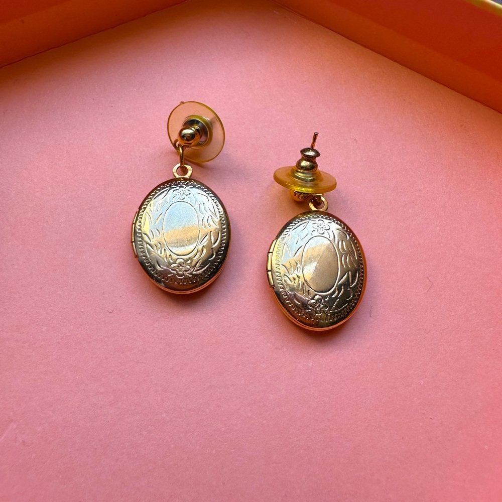 Vintage Oval Locket Earrings